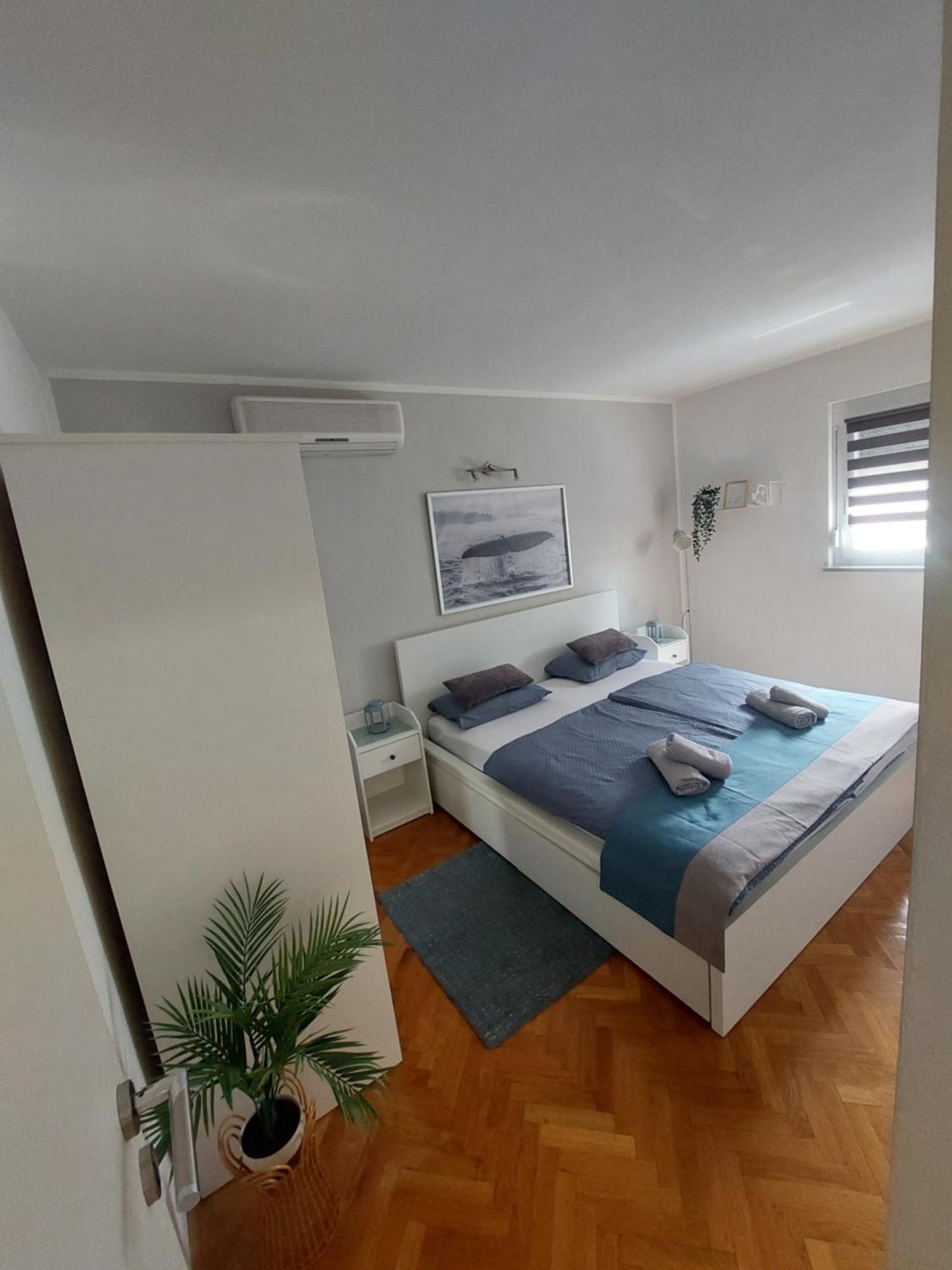 Appartment Mia Krk Town Buitenkant foto